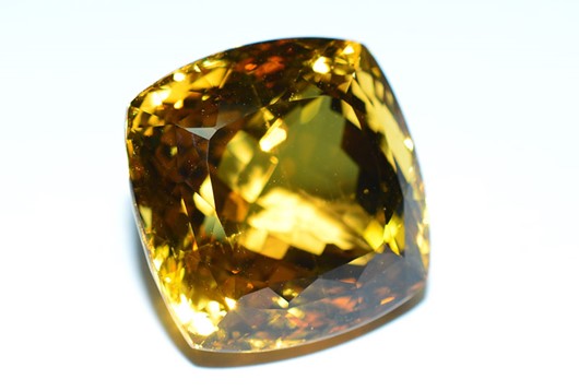 Heliodor/ golden beryl