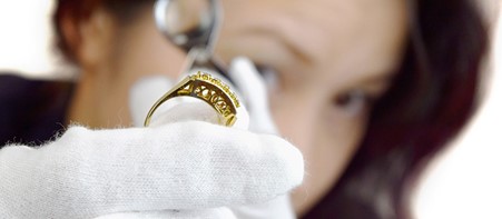 Assessment of gold ring