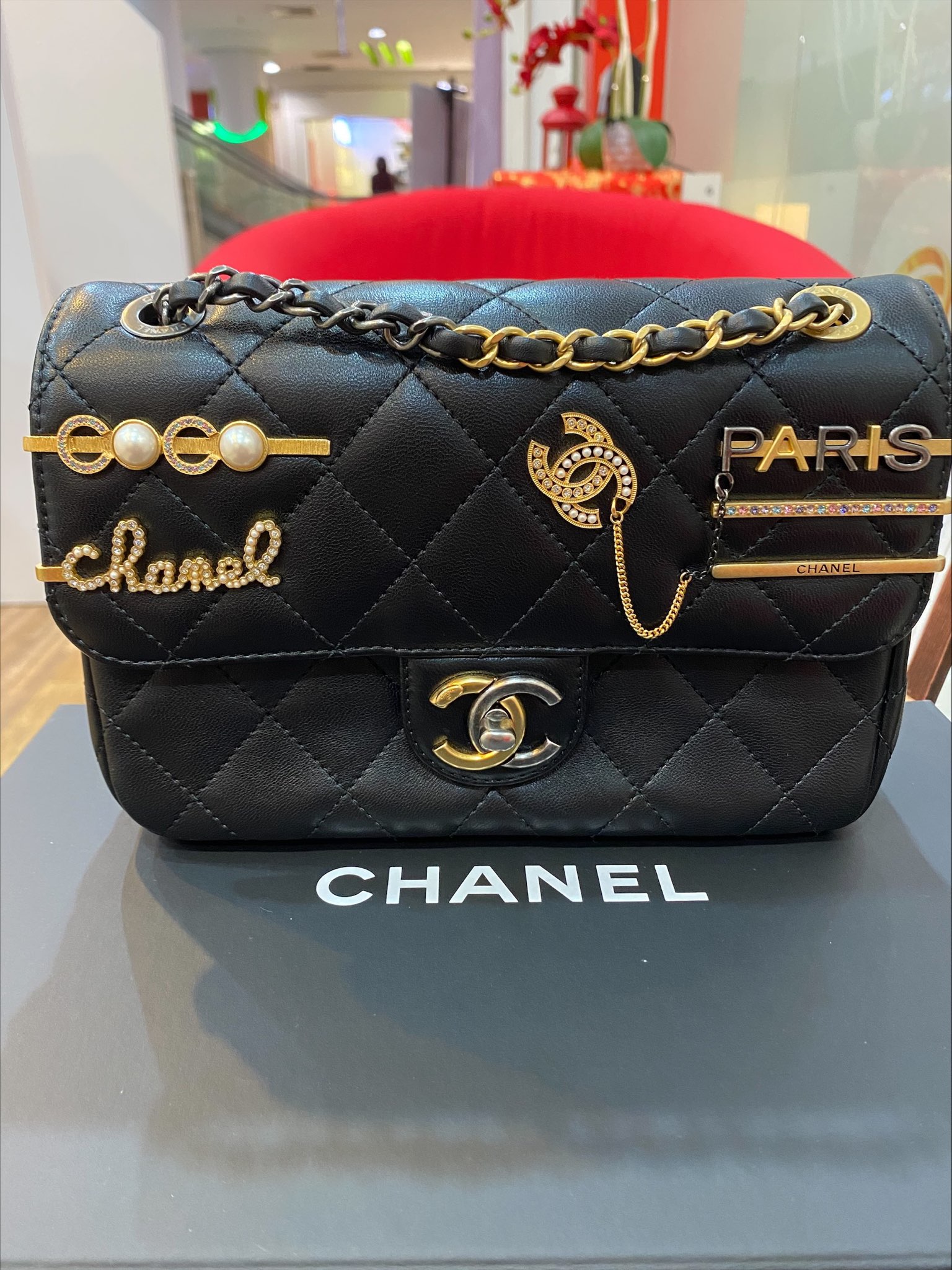 CHANEL