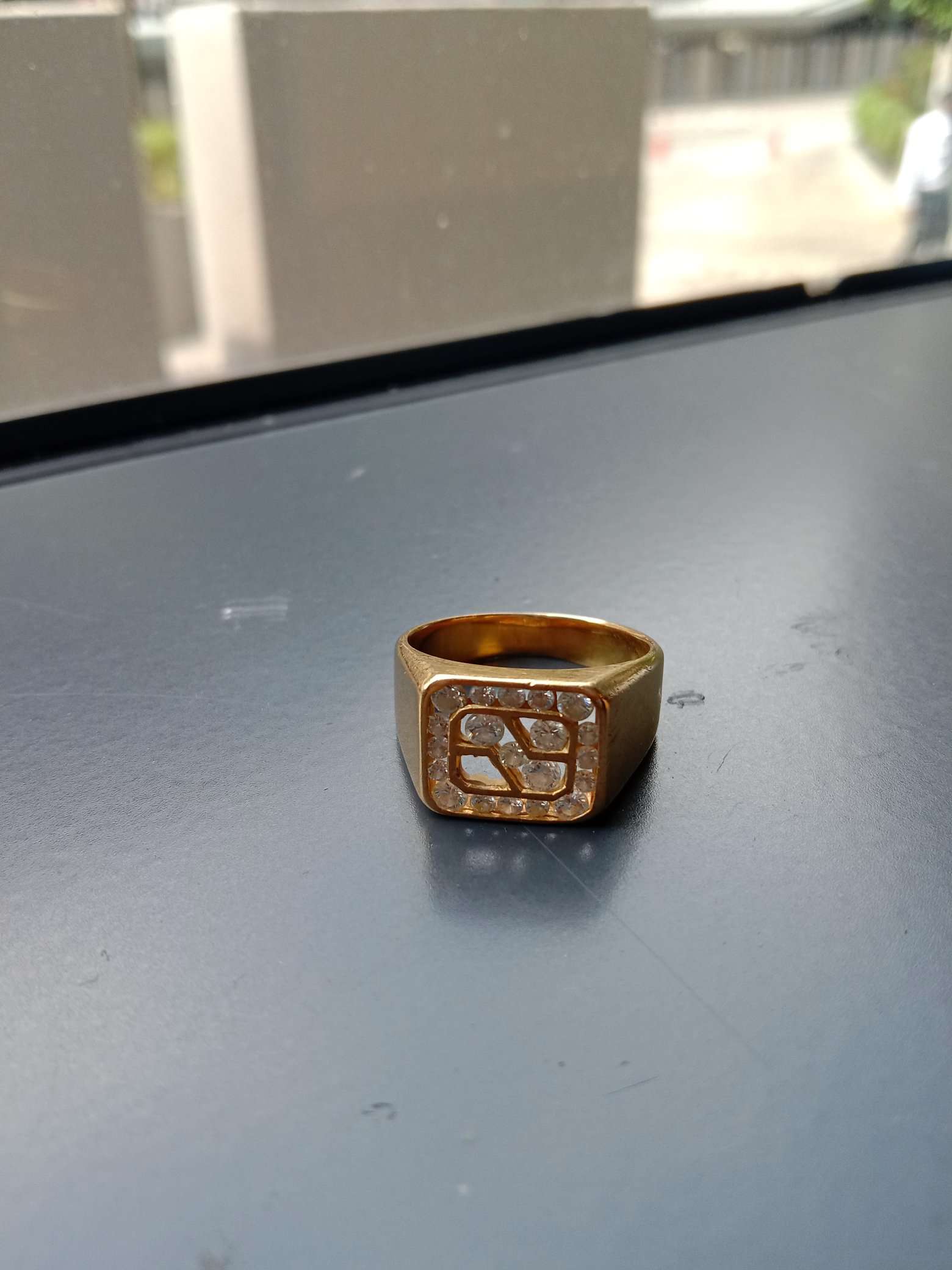 K18 Gold