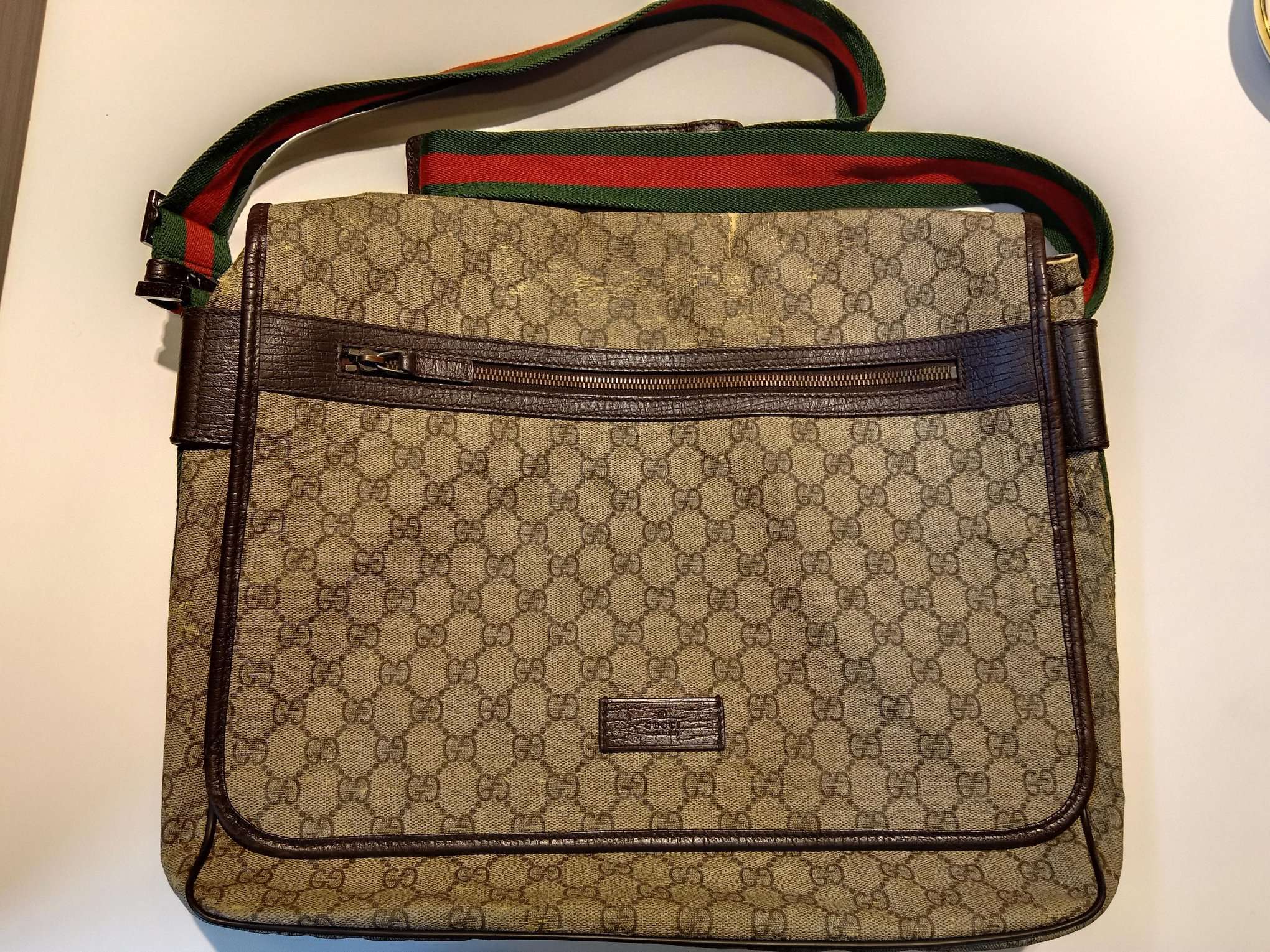 GUCCI