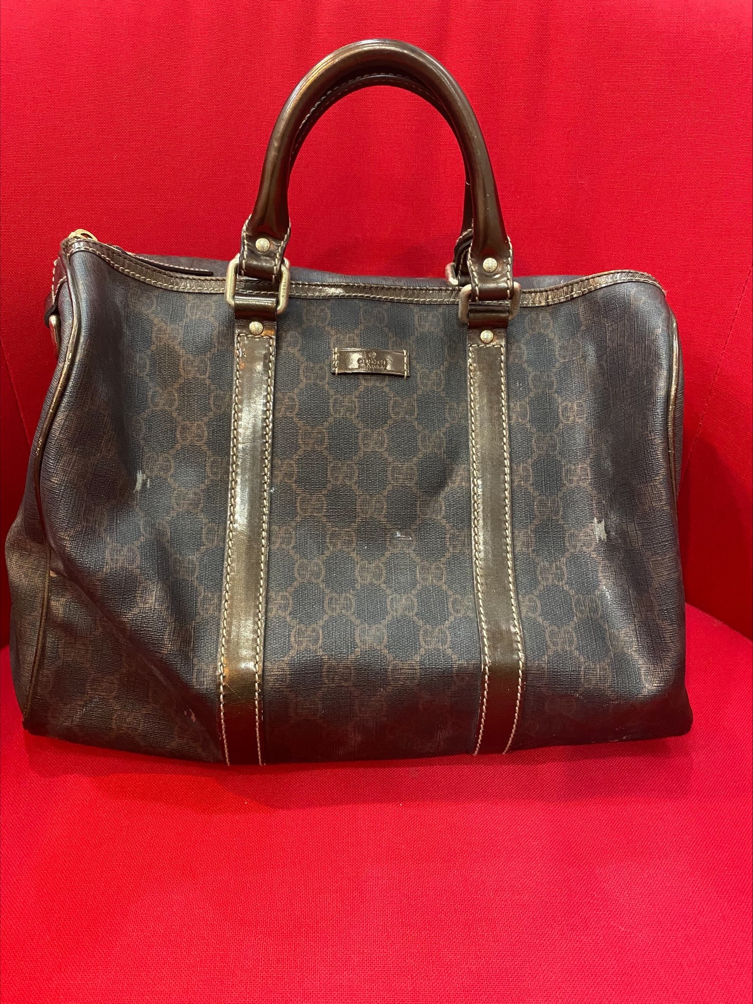 GUCCI
