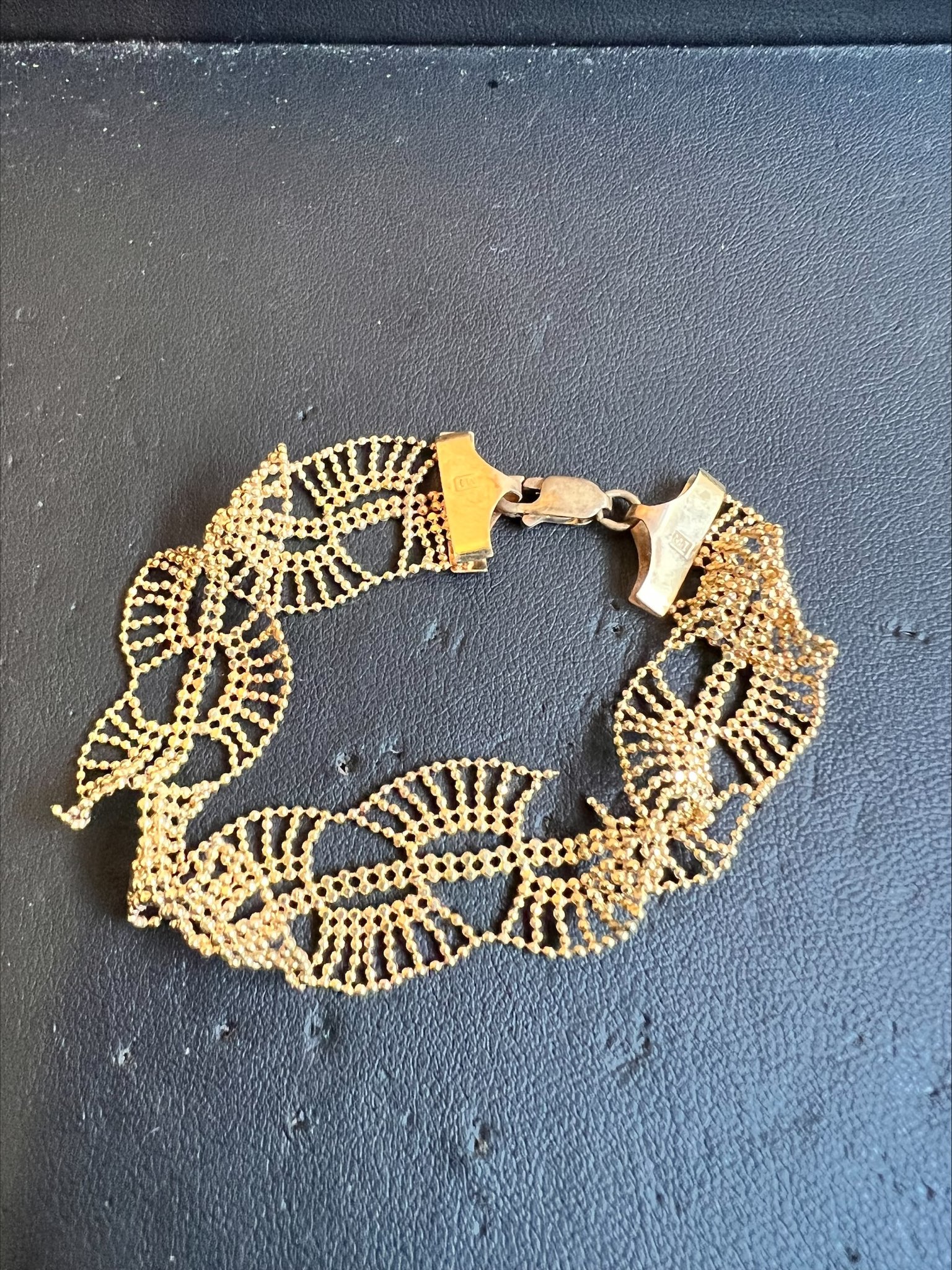K14 Gold