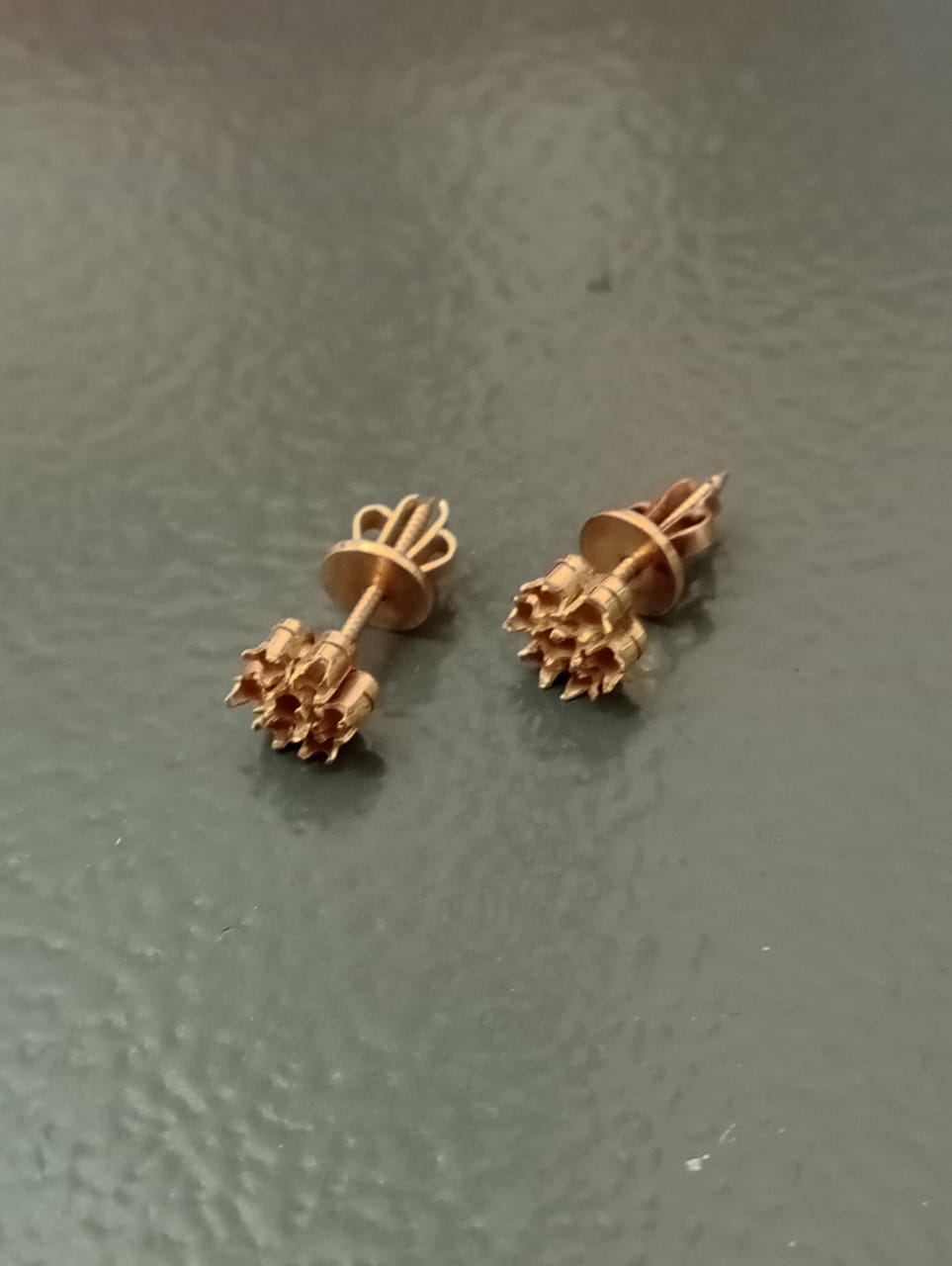 K18 Gold