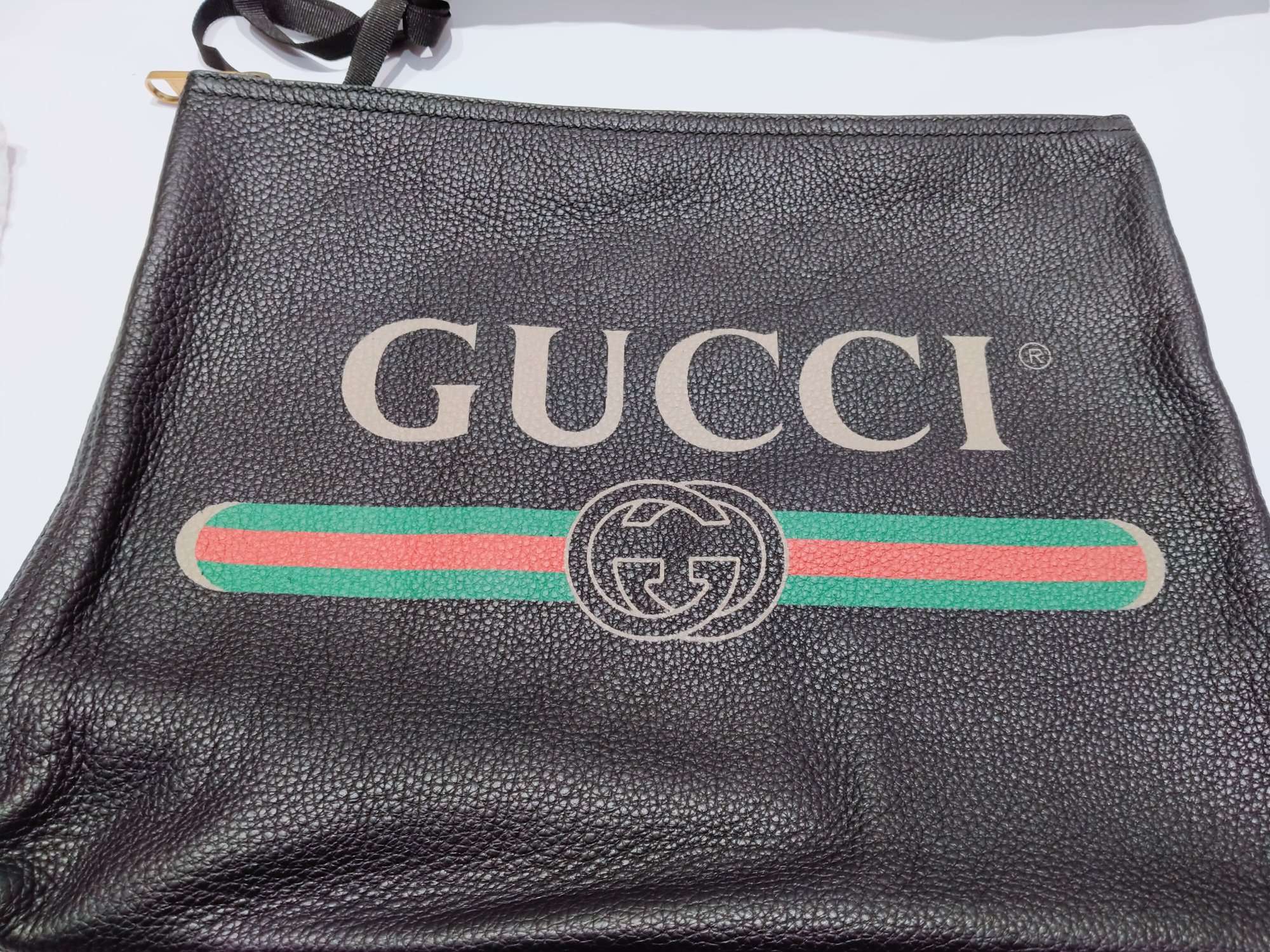 GUCCI