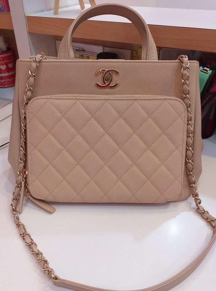 CHANEL