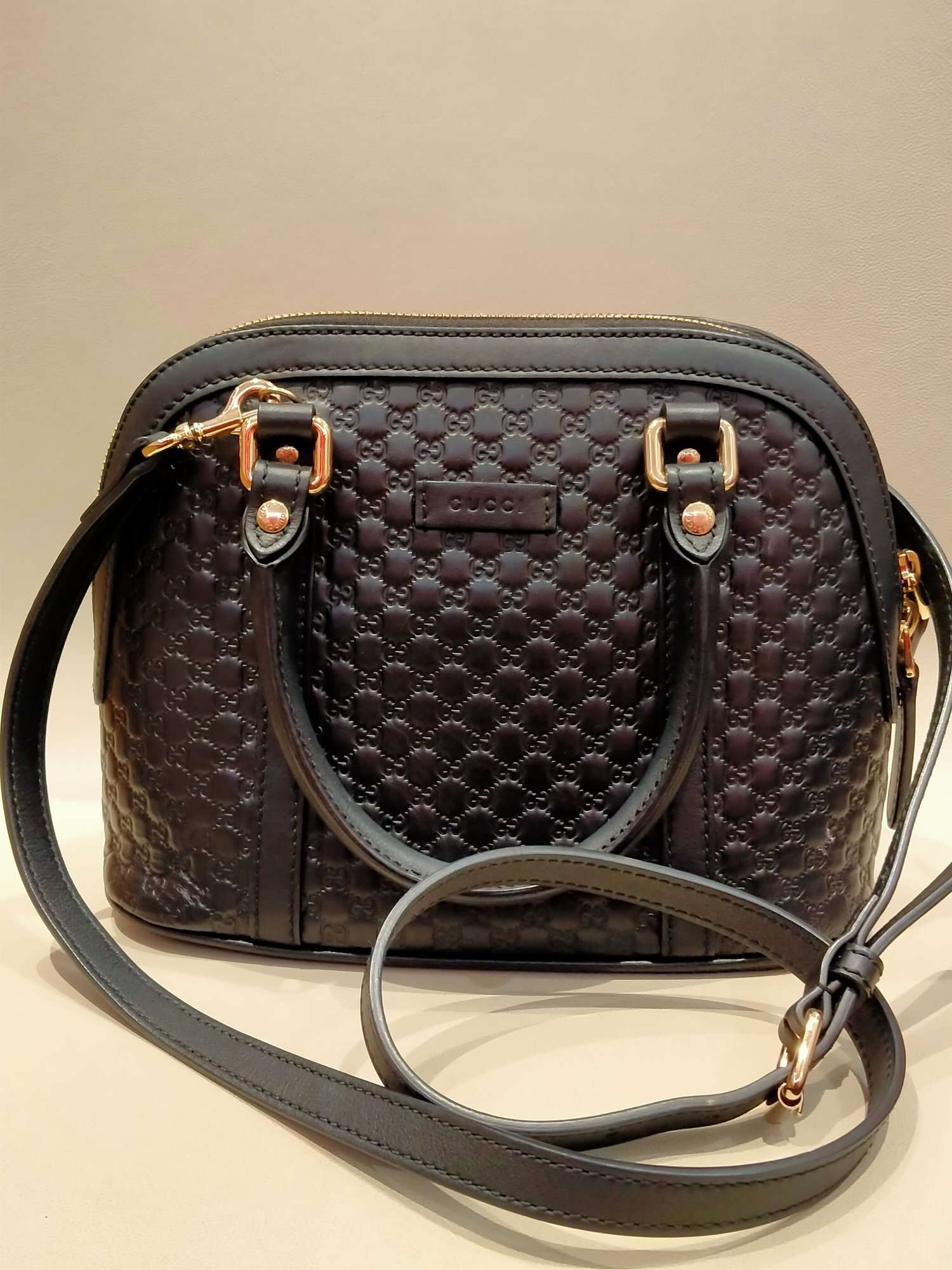 GUCCI