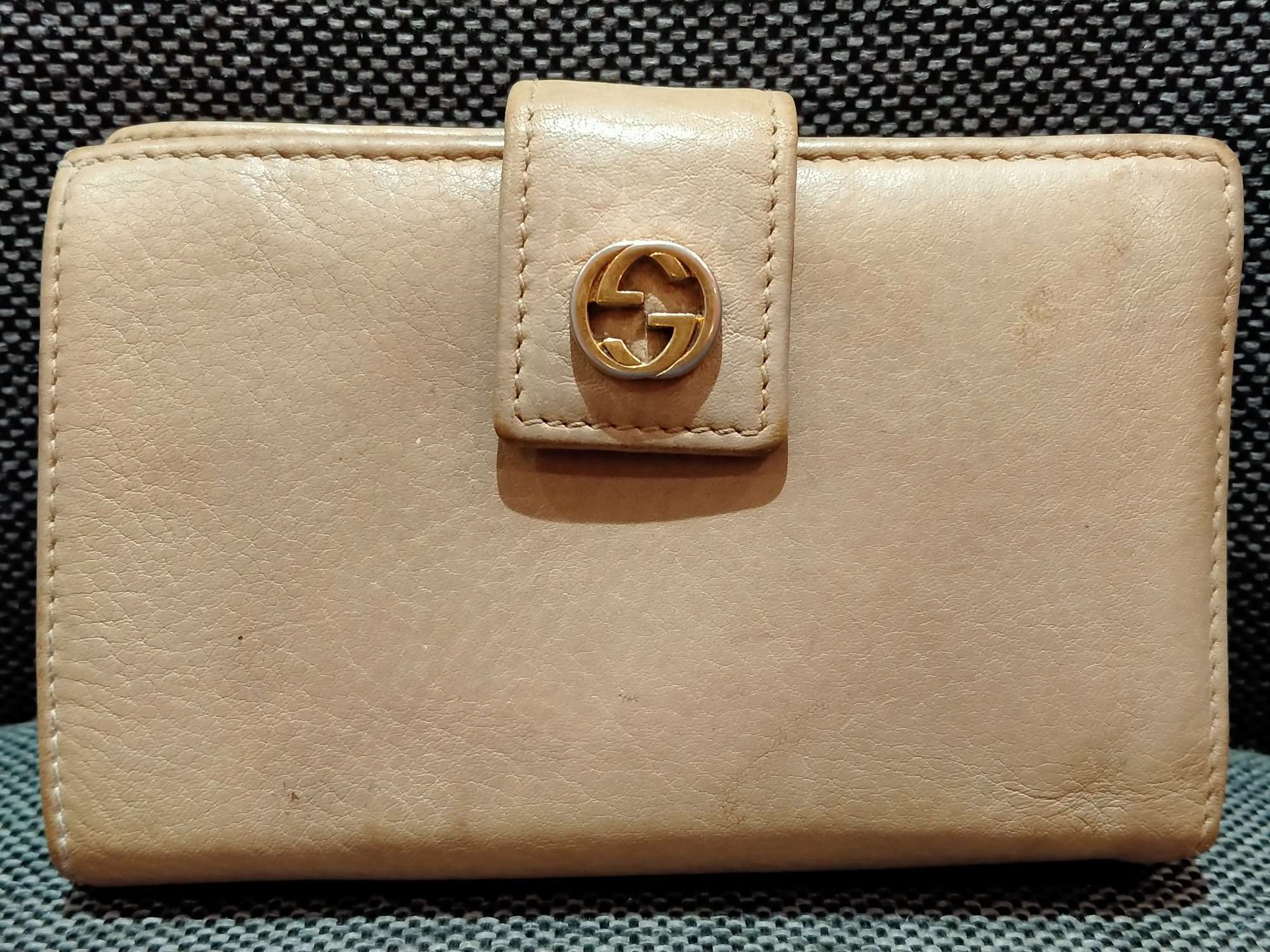 GUCCI
