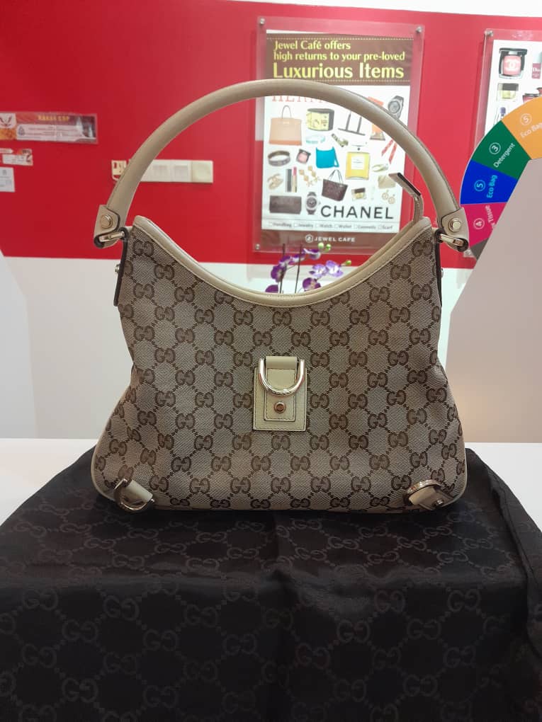 GUCCI