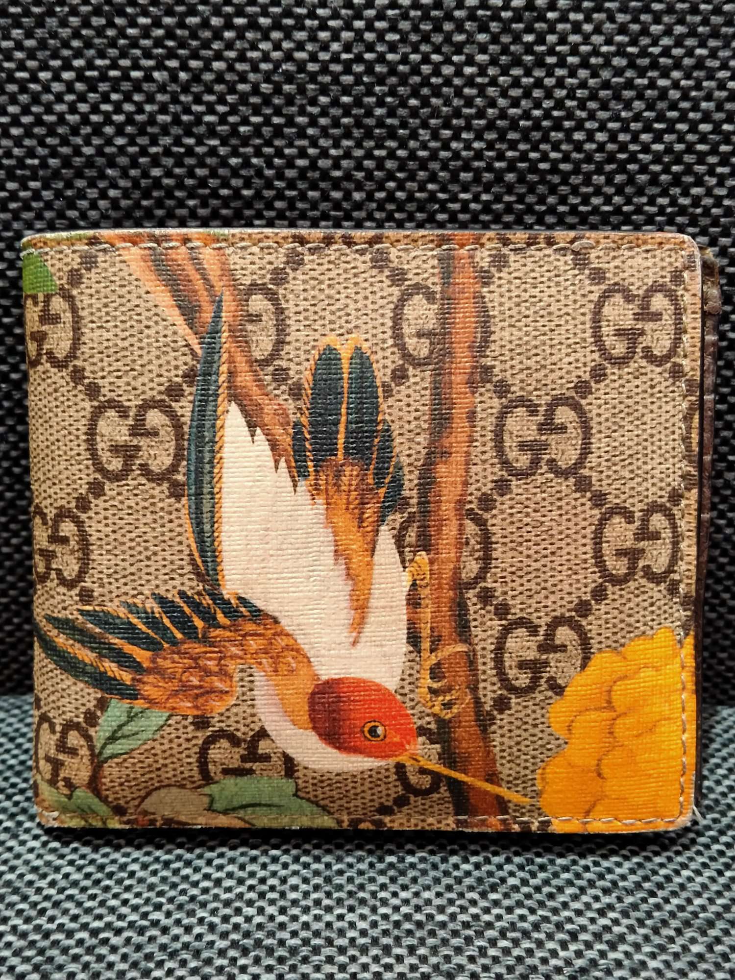 GUCCI