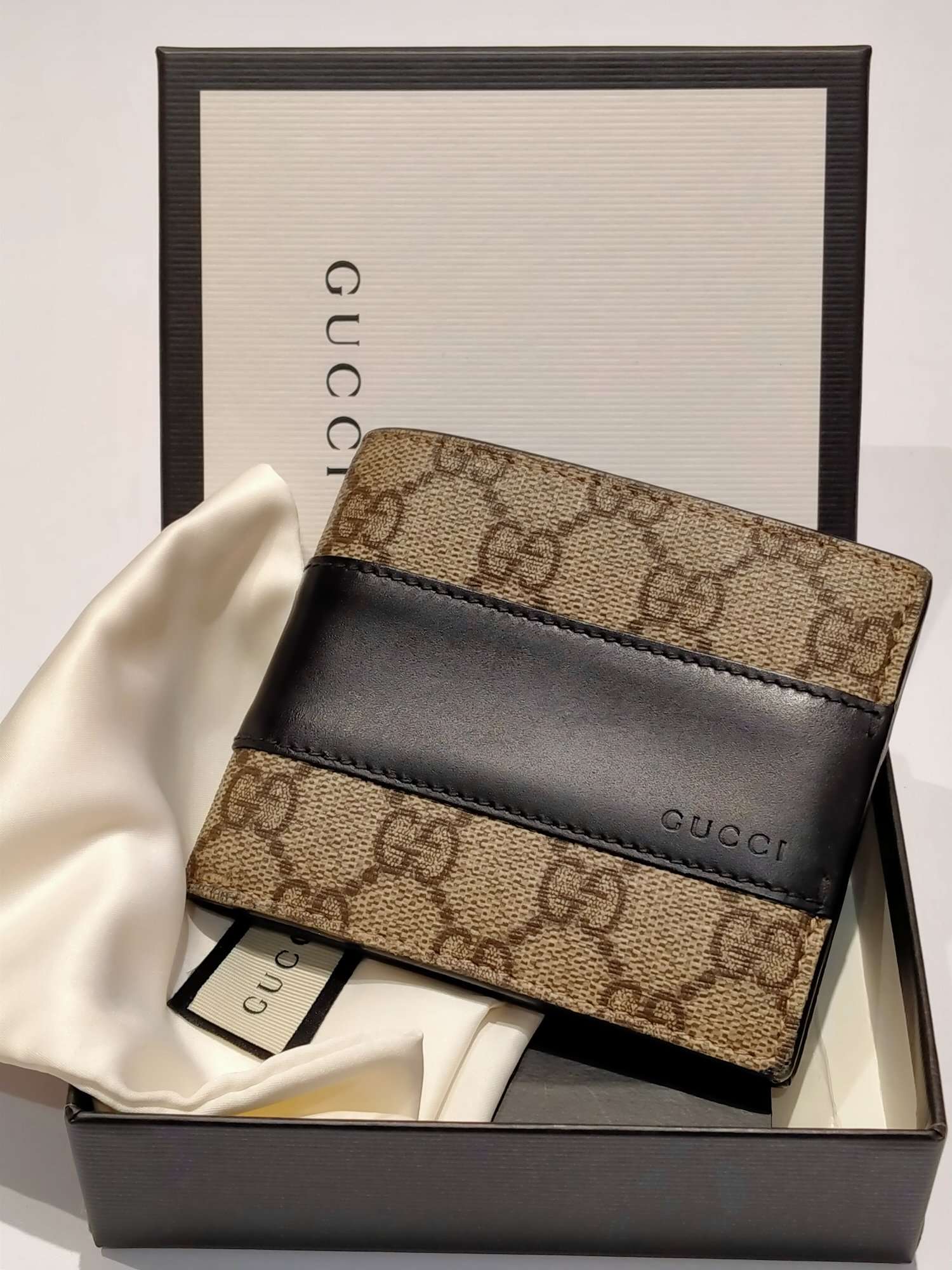 GUCCI