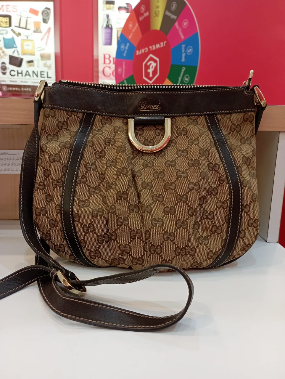 GUCCI