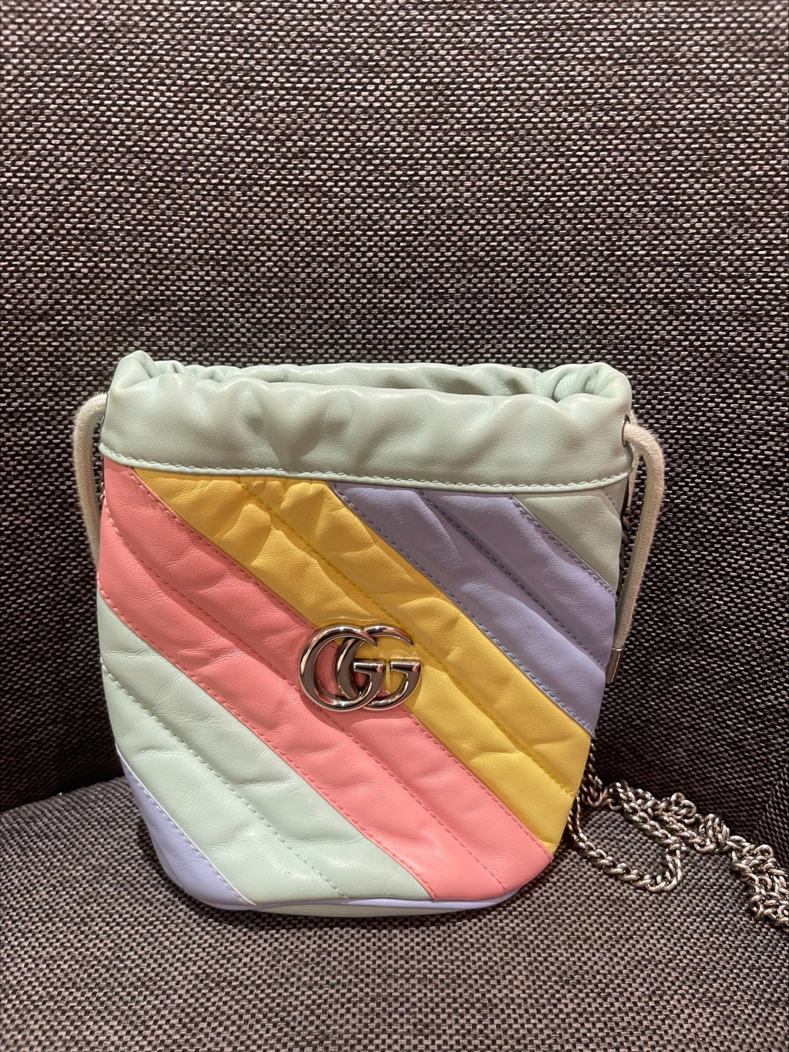 GUCCI