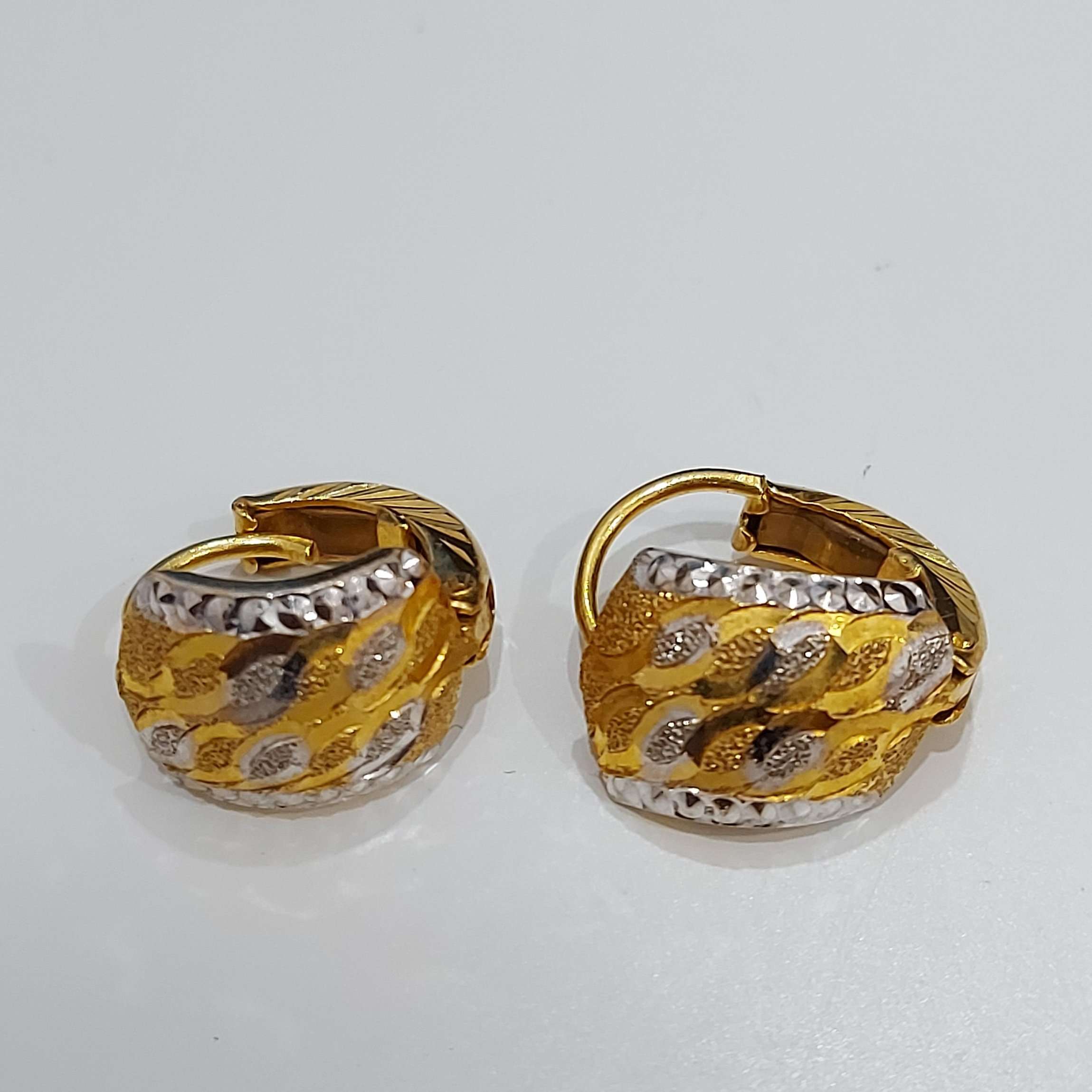 K22 Gold