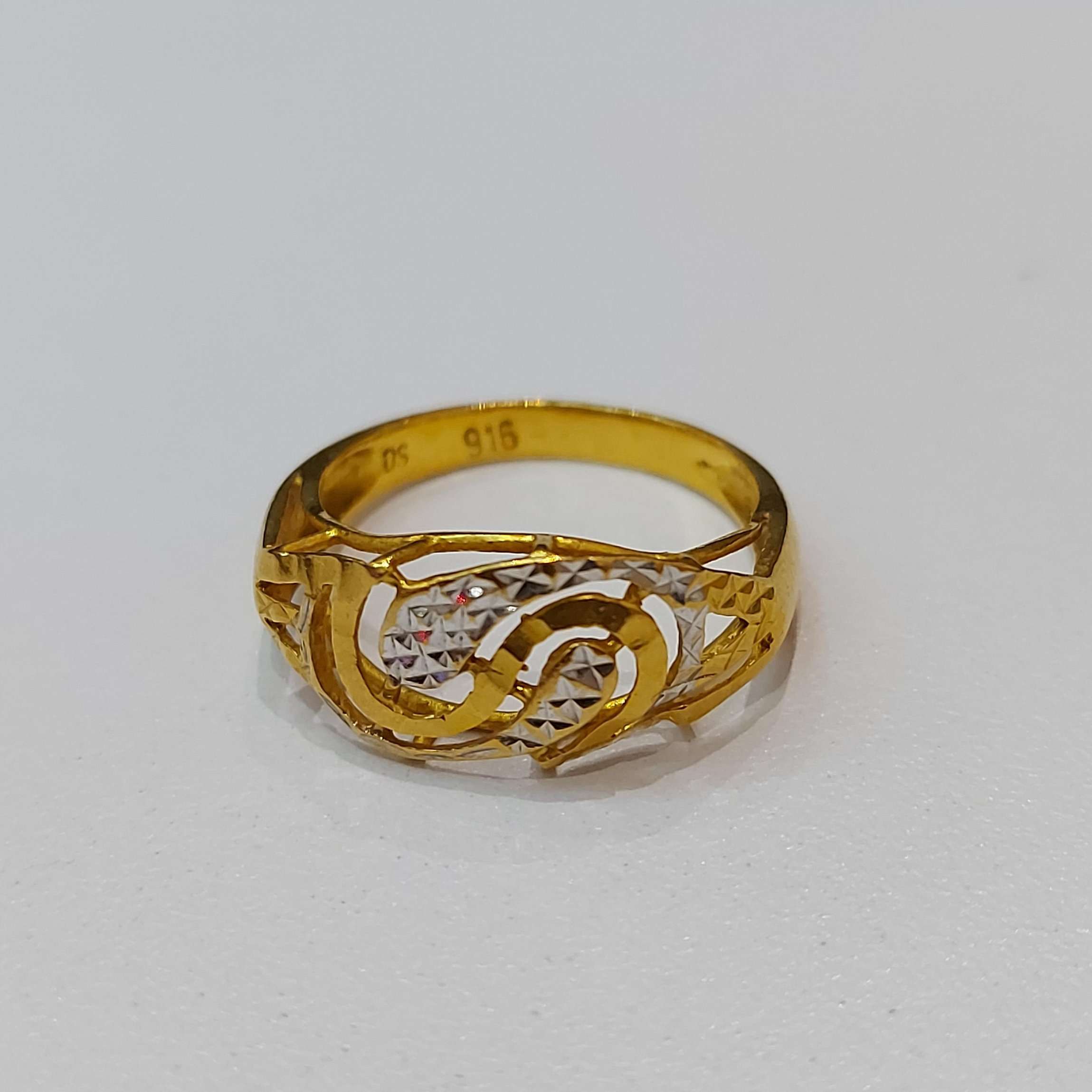 K22 Gold