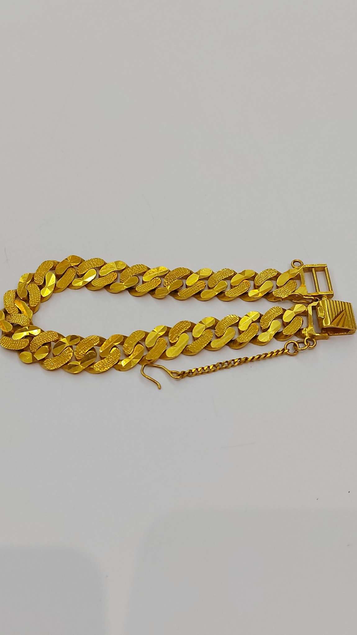 K22 Gold