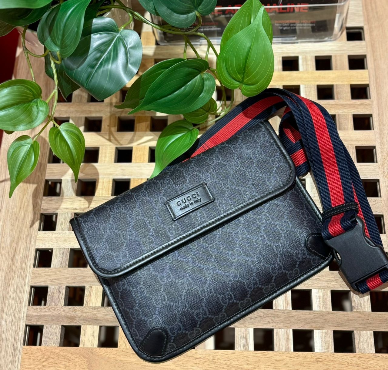 GUCCI