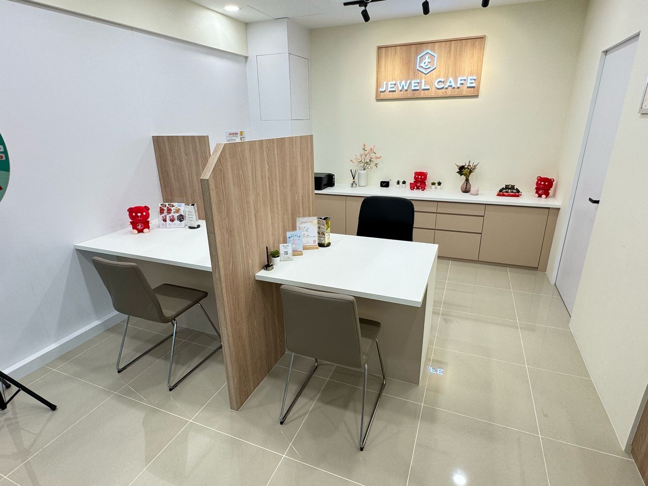 Jewel Cafe Cheras Leisure Mall Interior Design